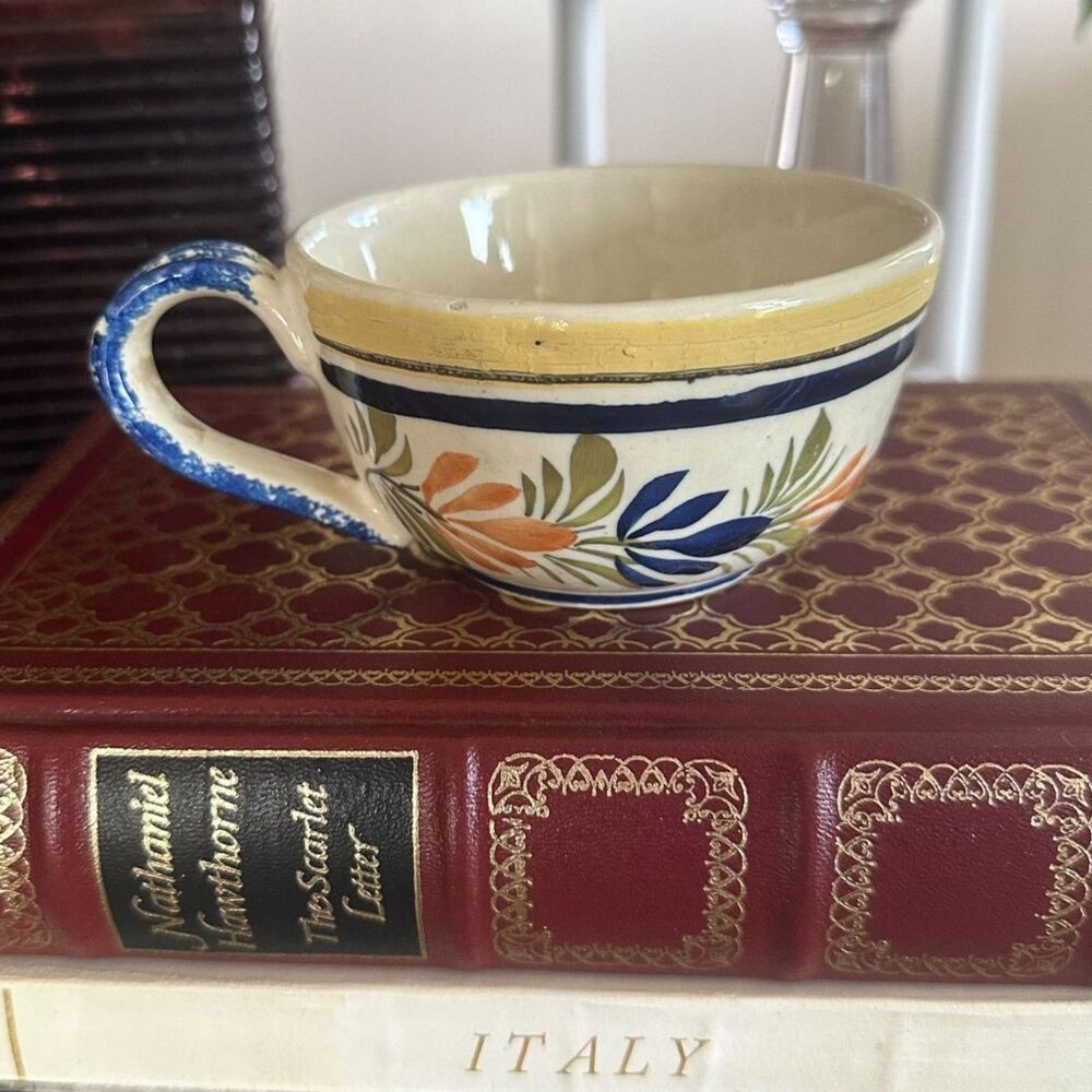Vintage Henriot Quimper Hand Painted Faince Breton #93 Tea Cup